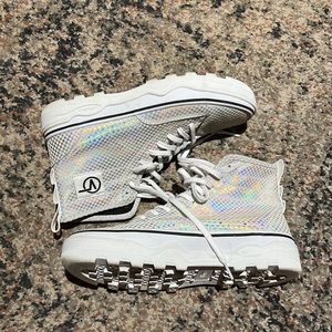 Vans Sentry WC White Holographic Sneakers, Sz 8.5